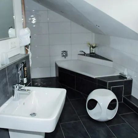 Ξενοδοχείο Weinhotel Kienle