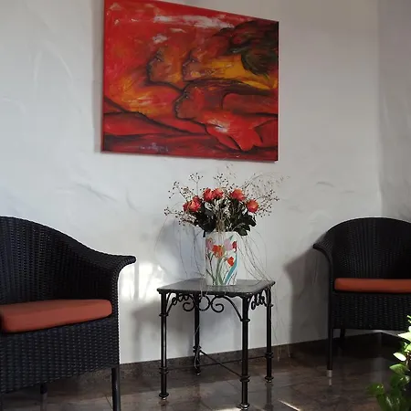 Weinhotel Kienle * Бурвайлер